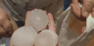 Hailstones as big as fists fell in Spain